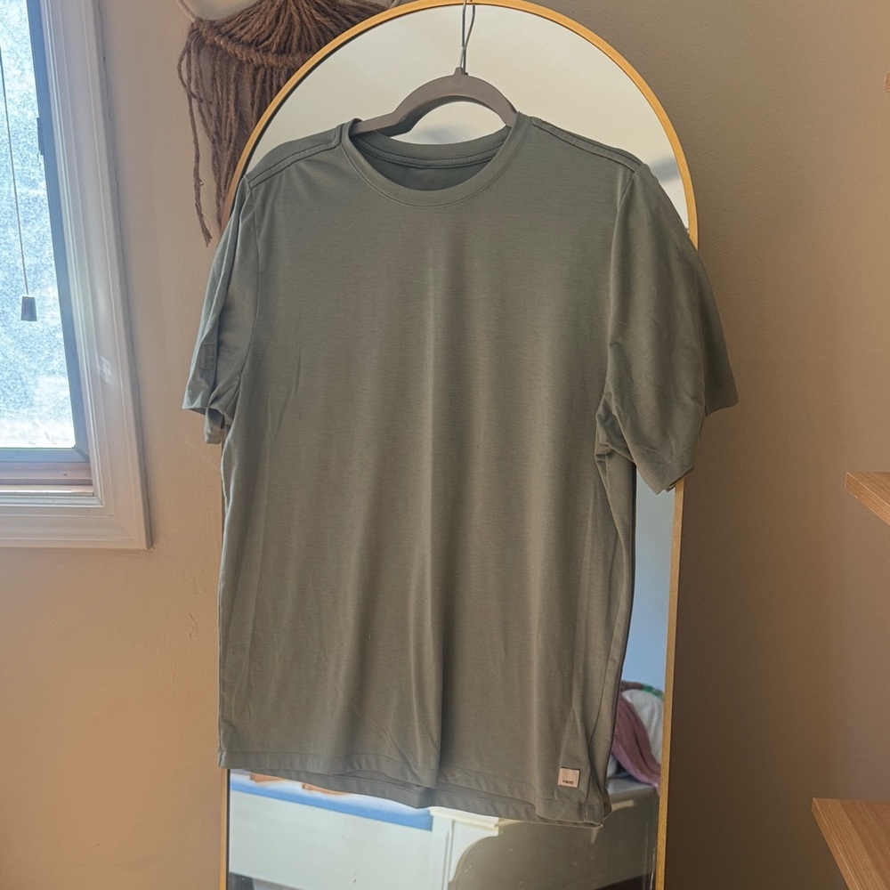 Vuori Men's Sage Short Sleeve Tee